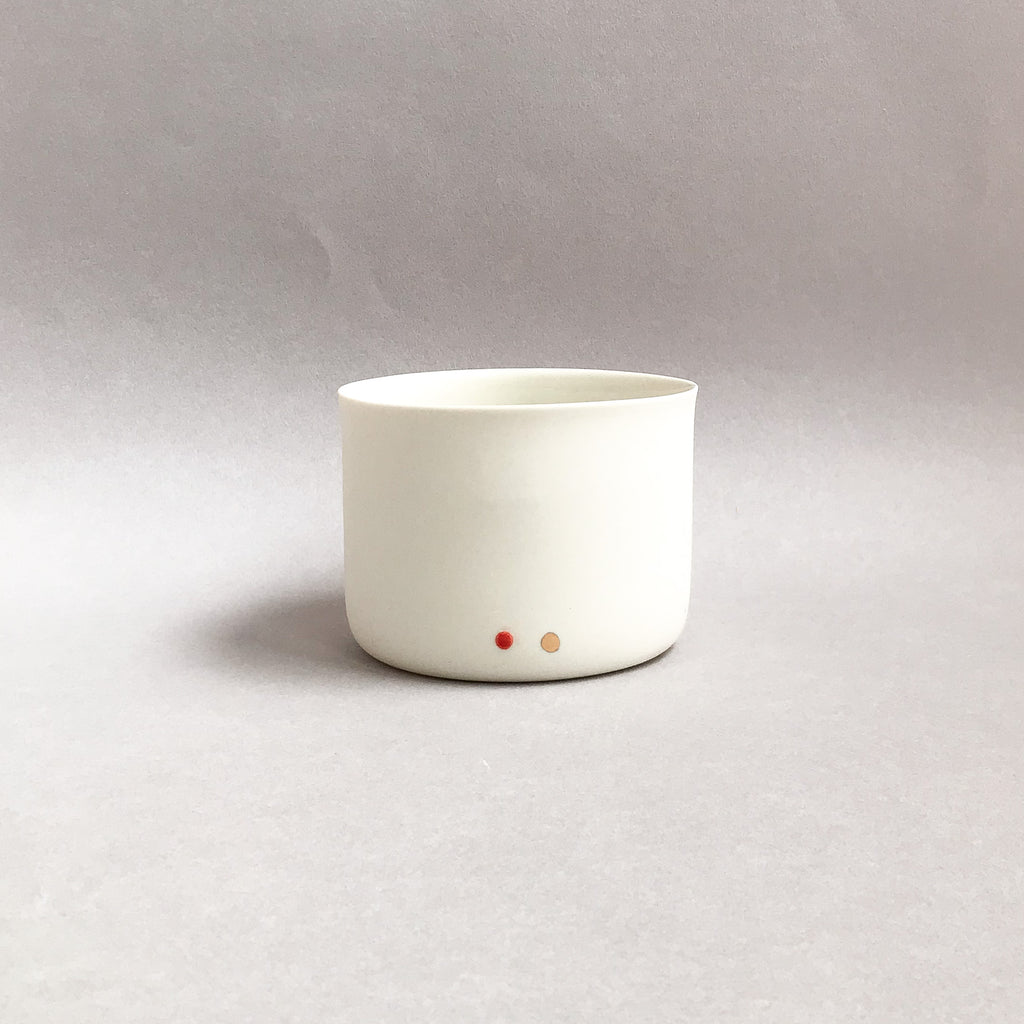 classic M - white/scarlet/gold