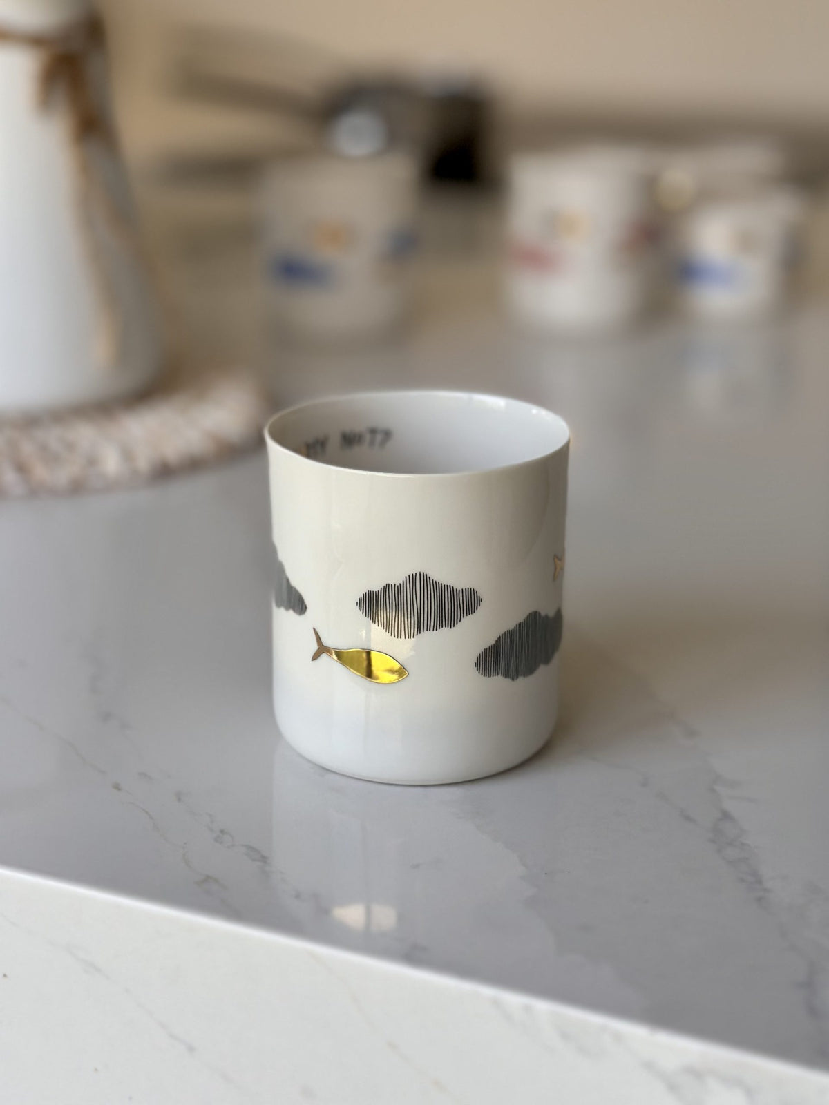 classic L - where chaos rests – white / black / gold