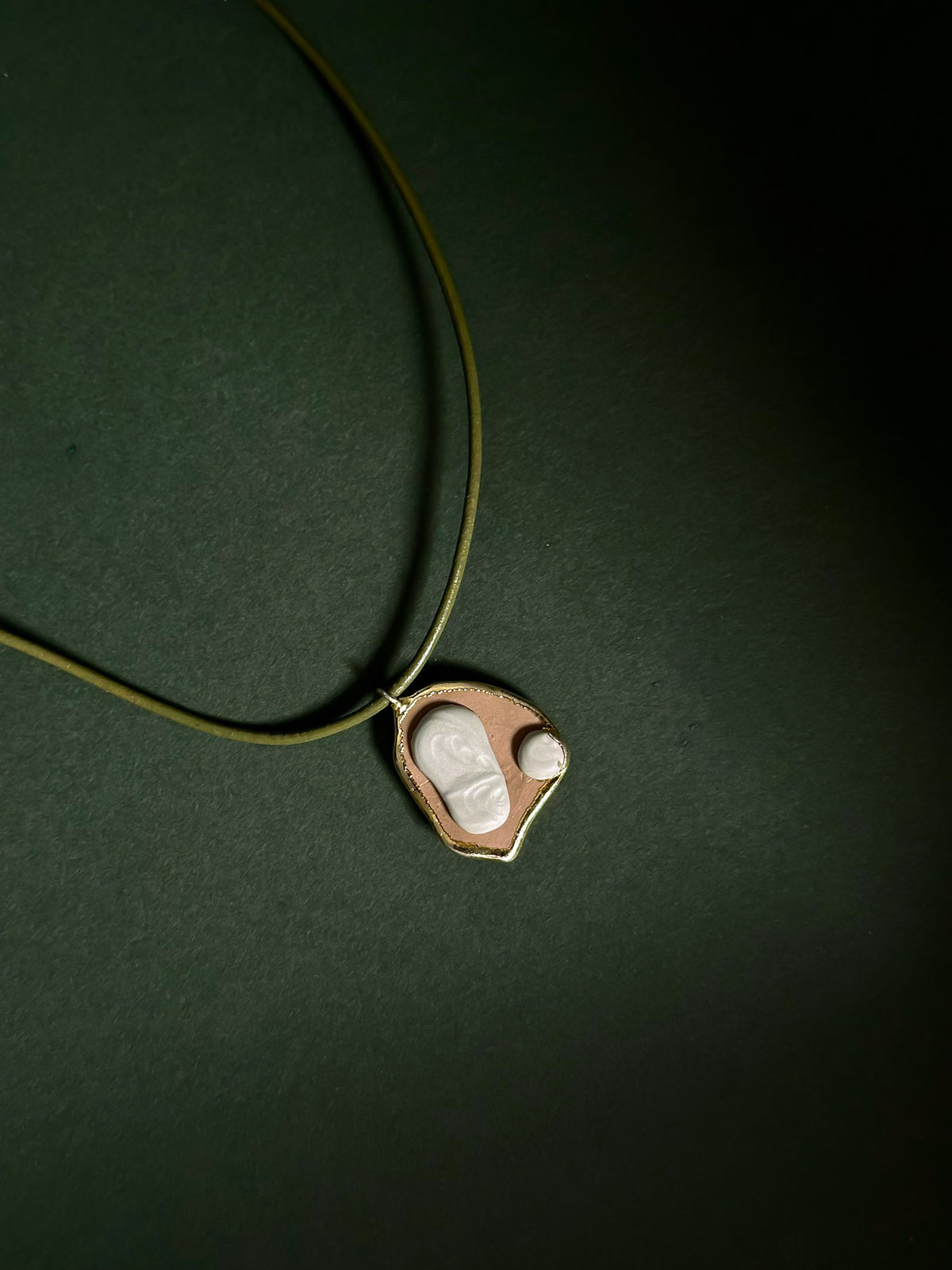 Elour Necklace