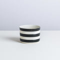 classic M - white/black - horizontal