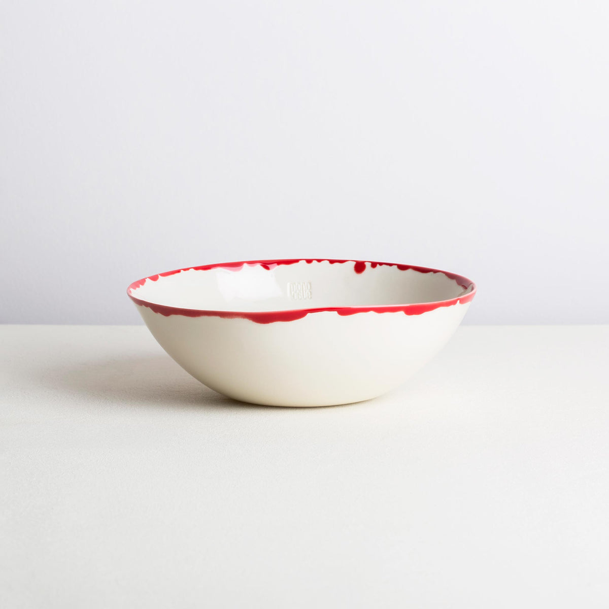 The Kase *short* - white/carmen - rim