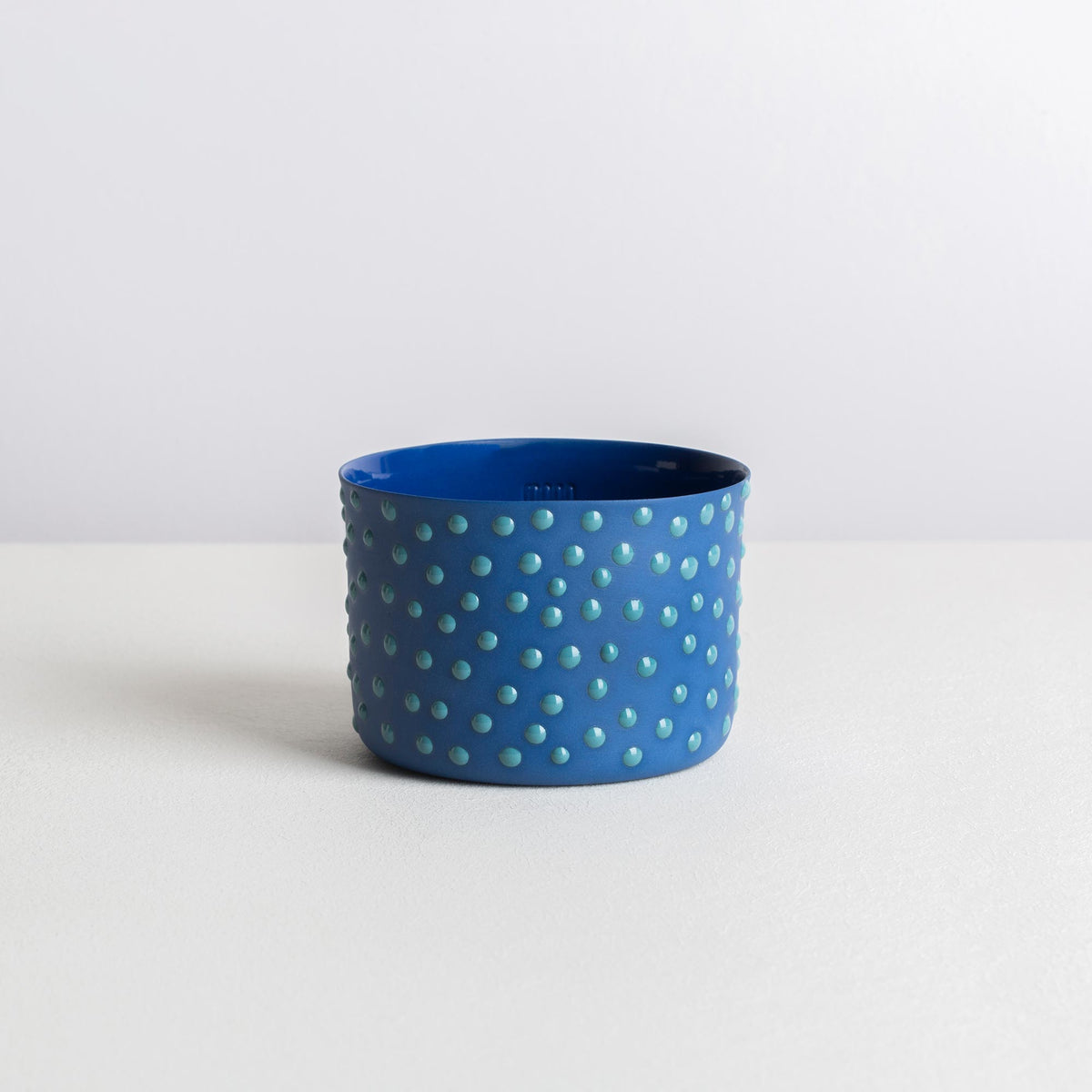classic M - indigo/teal - dot