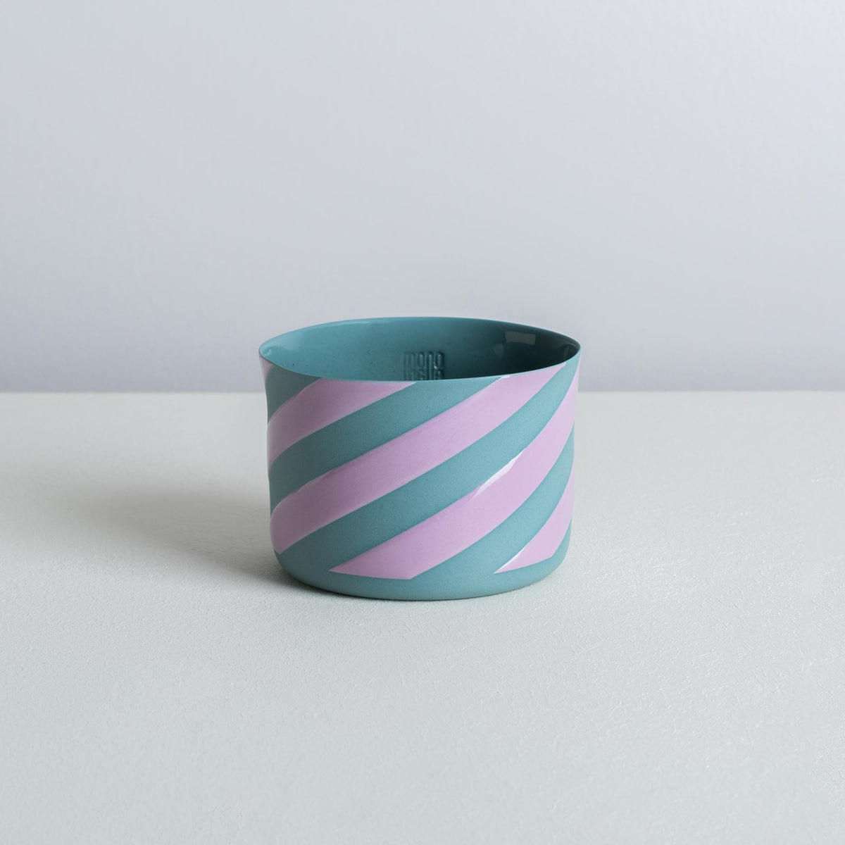 classic M - forest/lilac/diagonal