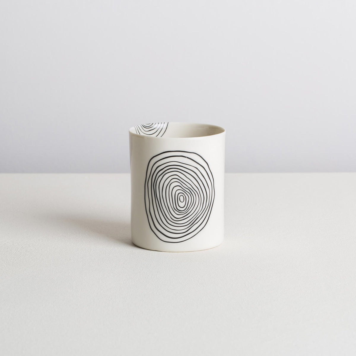 compact - white/black/fingerprint