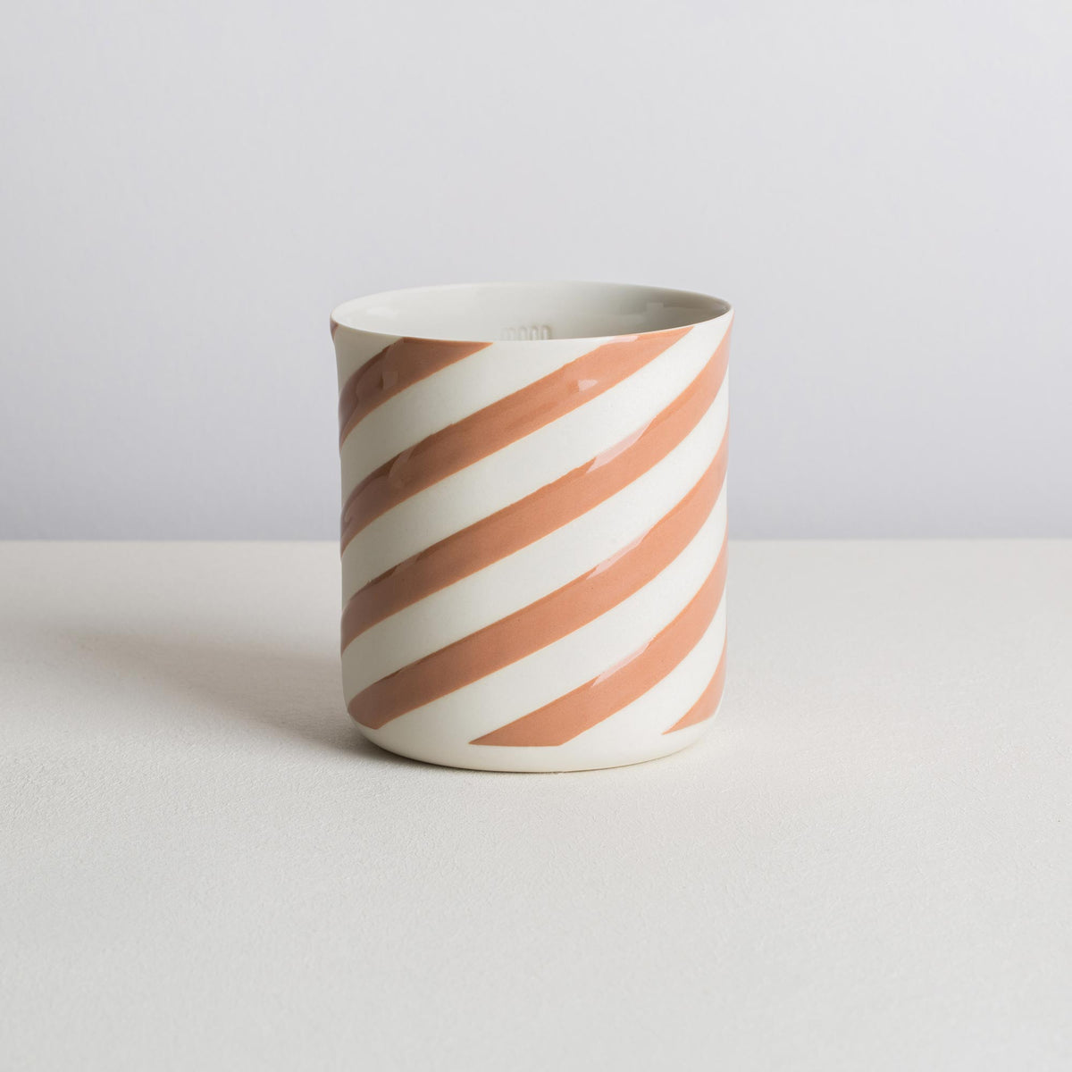 classic L - white/nude - diagonal