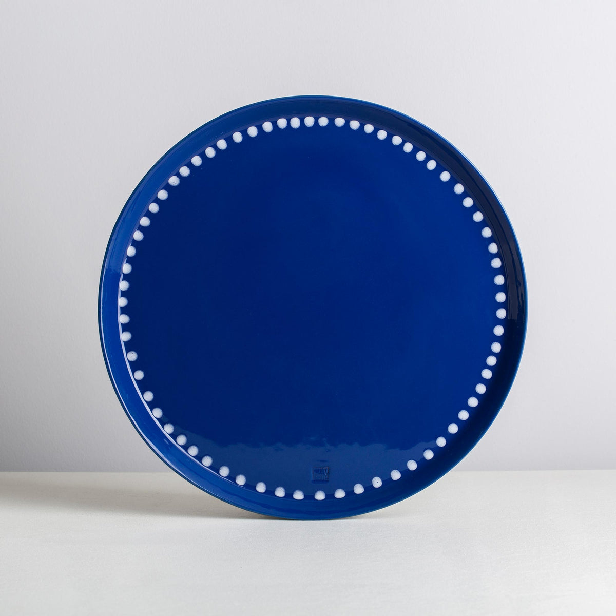 27 cm plate - indigo/white - necklace